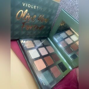 Violet Voss olive you forever eyeshadow palette